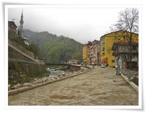 Çaykara Yeni Cadde ile Güzelleşiyor 5